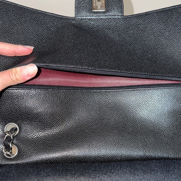 CHANEL Black Quilted Jumbo Leather Flap Shoulder Bag with Chain Strap- Caviar - Picture 4 of 12